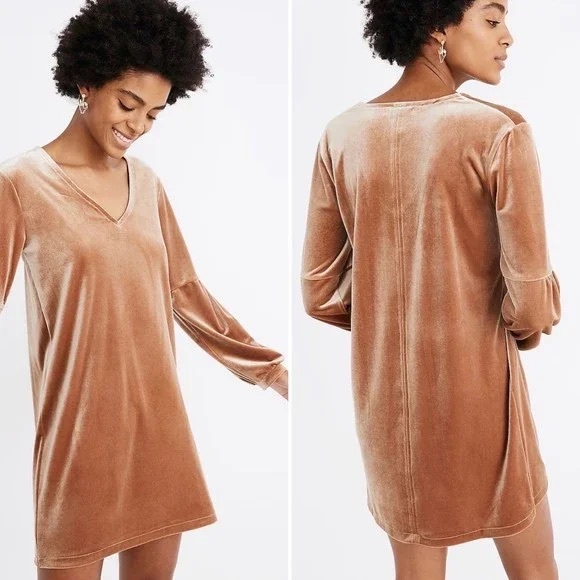 Madewell Dresses & Skirts - Velvet Madewell V-Neck Dress in Tan